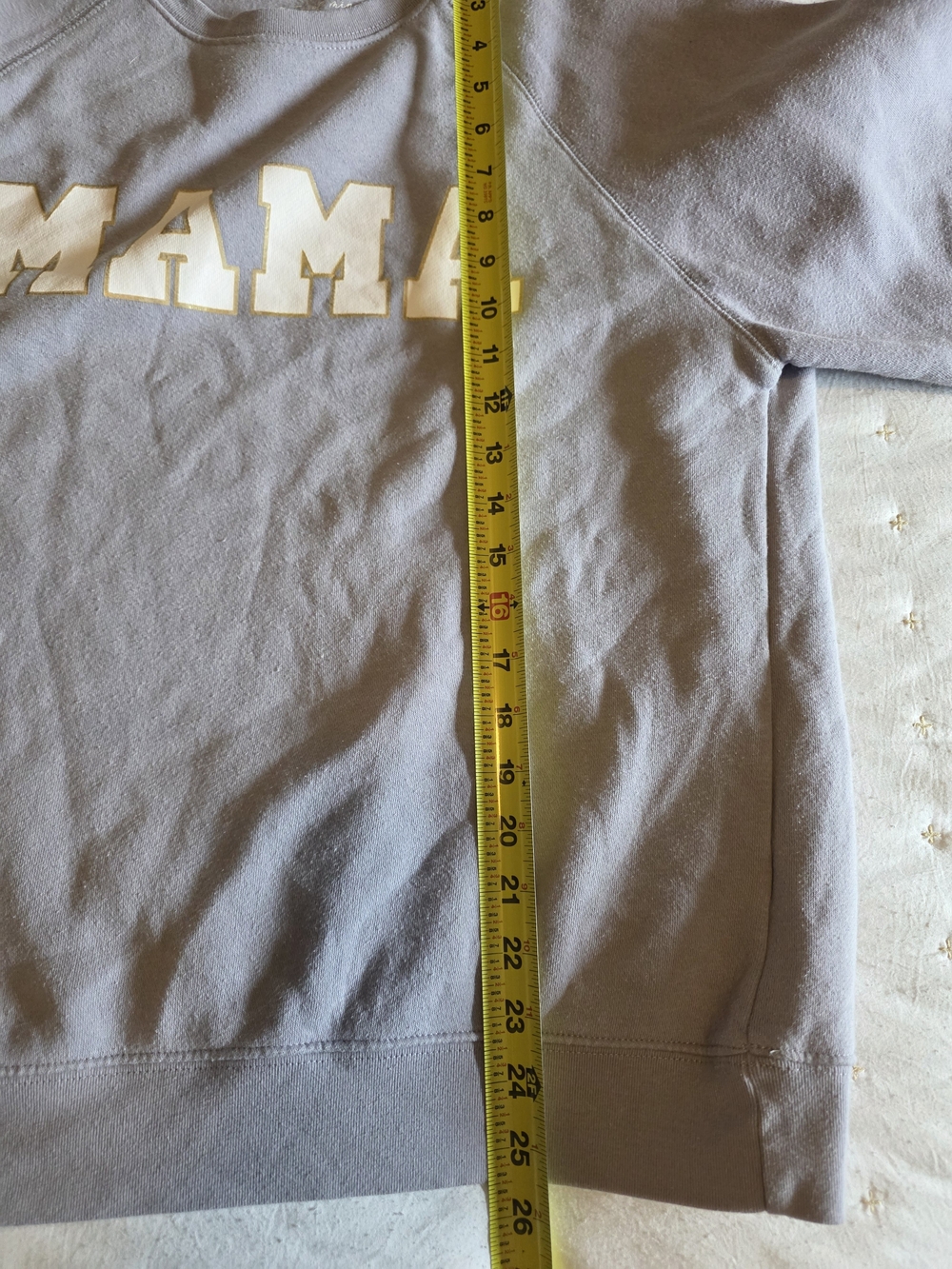 Gray 'MAMA' Crewneck Sweatshirt - Cozy Everyday Pullover - Picture 4 of 5
